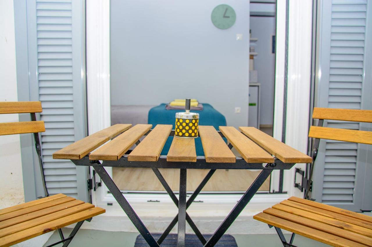 Apartamento Comfy Brand New Apt Near Acropolis Museum Atenas Exterior foto